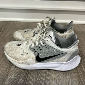 Nike Kyrie Low 2 Team Grey Basketball Shoes